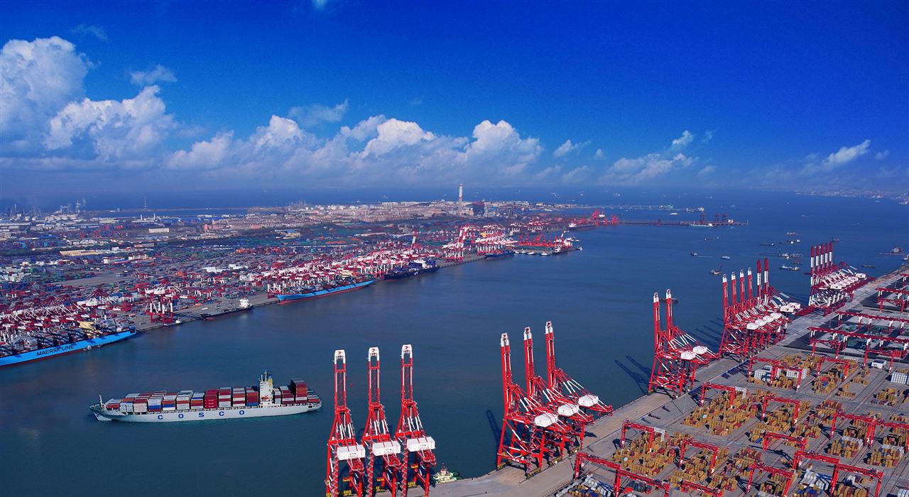发展长江水运 航道建设及养护是关键